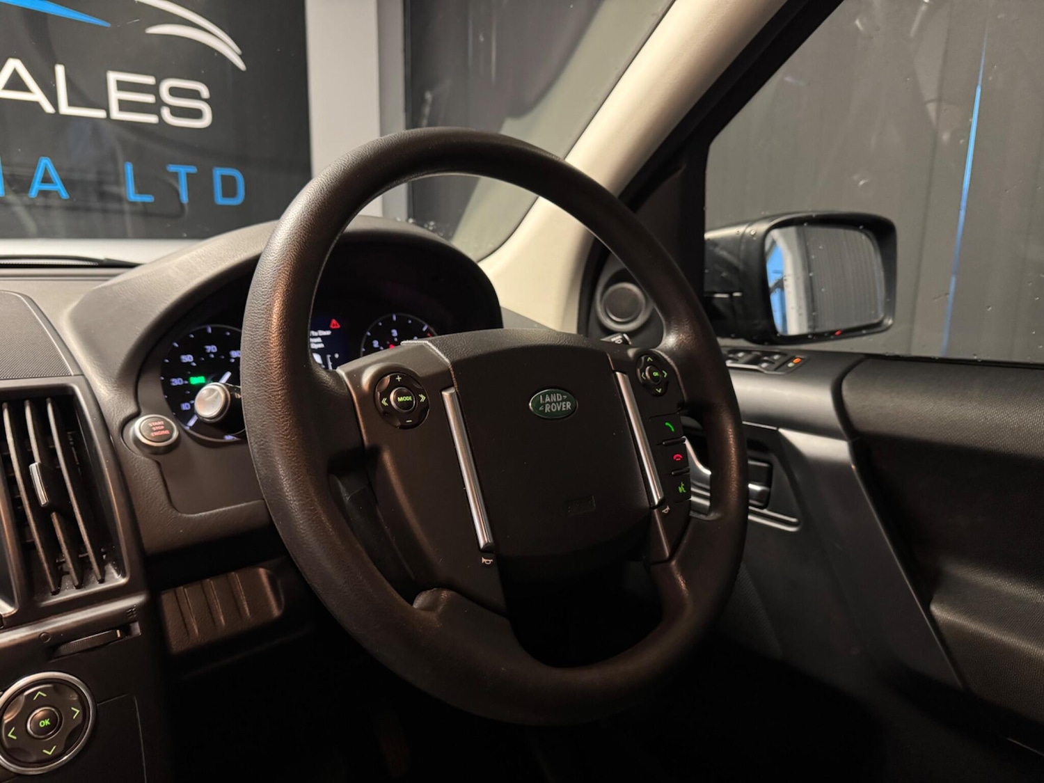 Used Land Rover Freelander 2 2013 for sale - 77395947: Photo 25