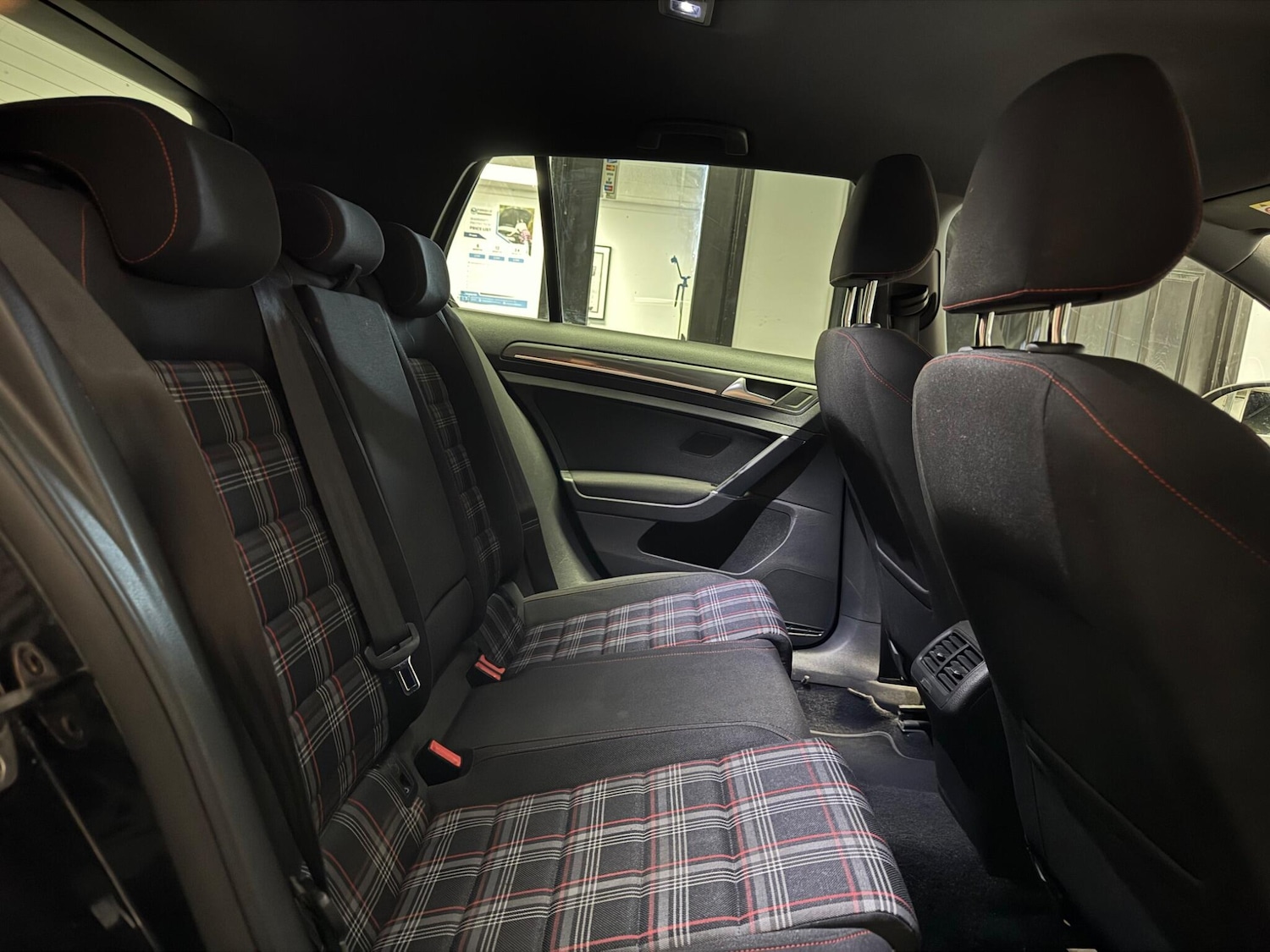 Used Volkswagen Golf 2018 for sale - 76936574: Photo 19