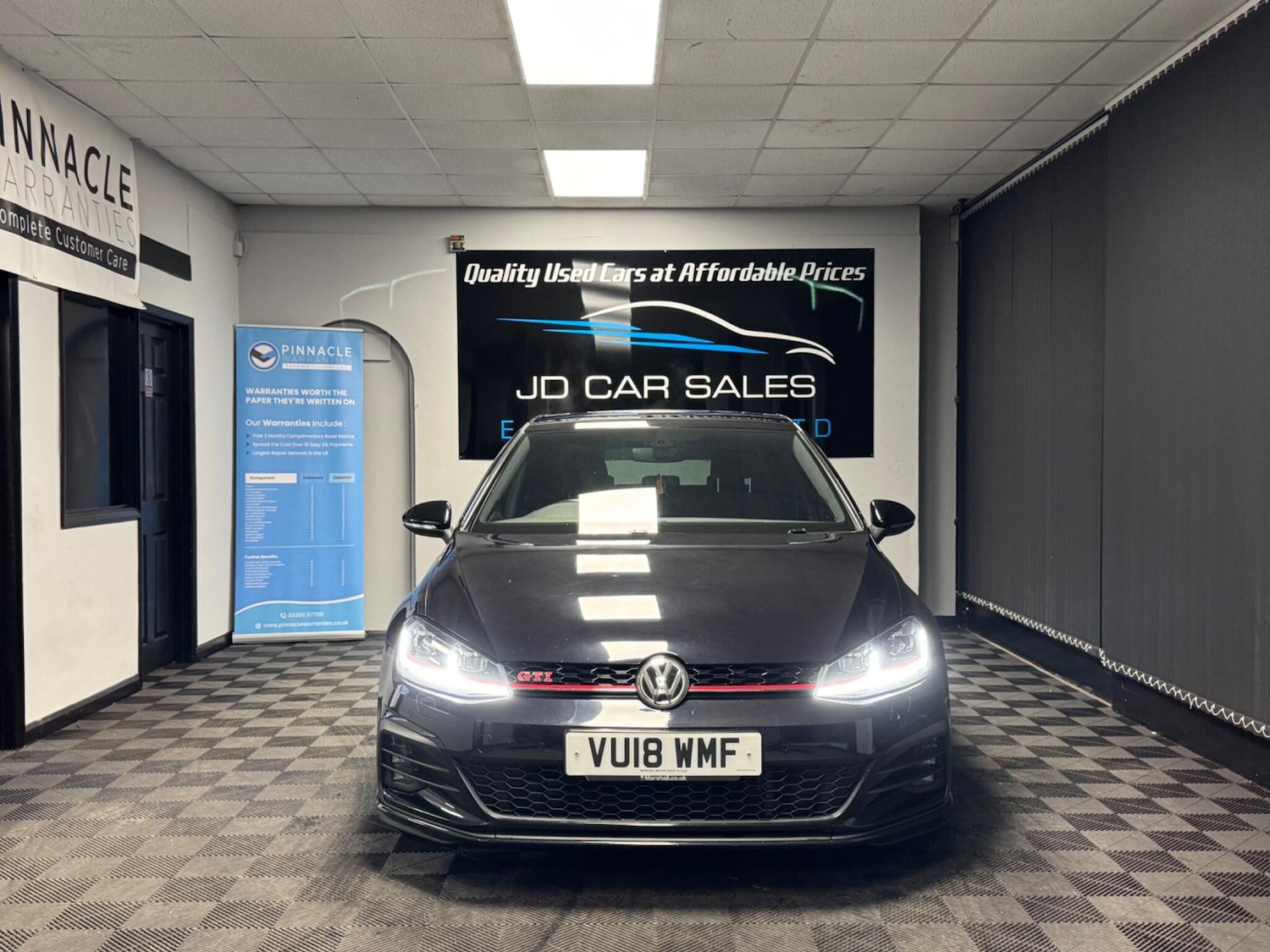 Used Volkswagen Golf 2018 for sale - 76936574: Photo 2