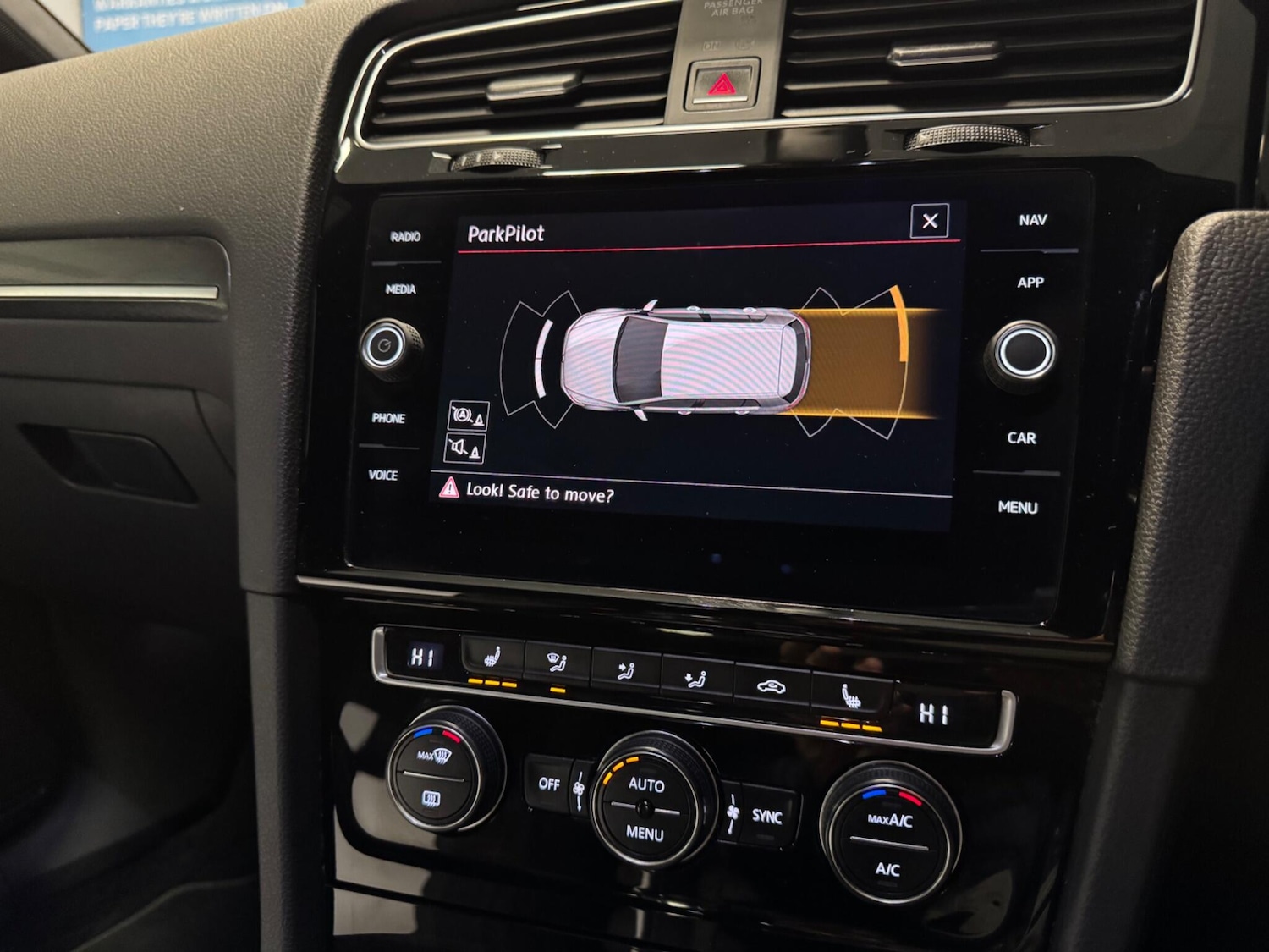 Used Volkswagen Golf 2018 for sale - 76936574: Photo 38