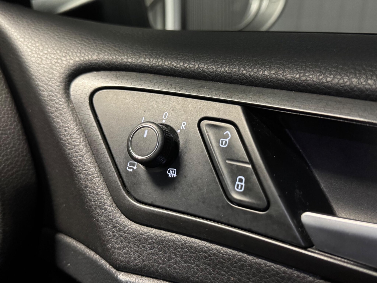 Used Volkswagen Golf 2018 for sale - 76936574: Photo 42