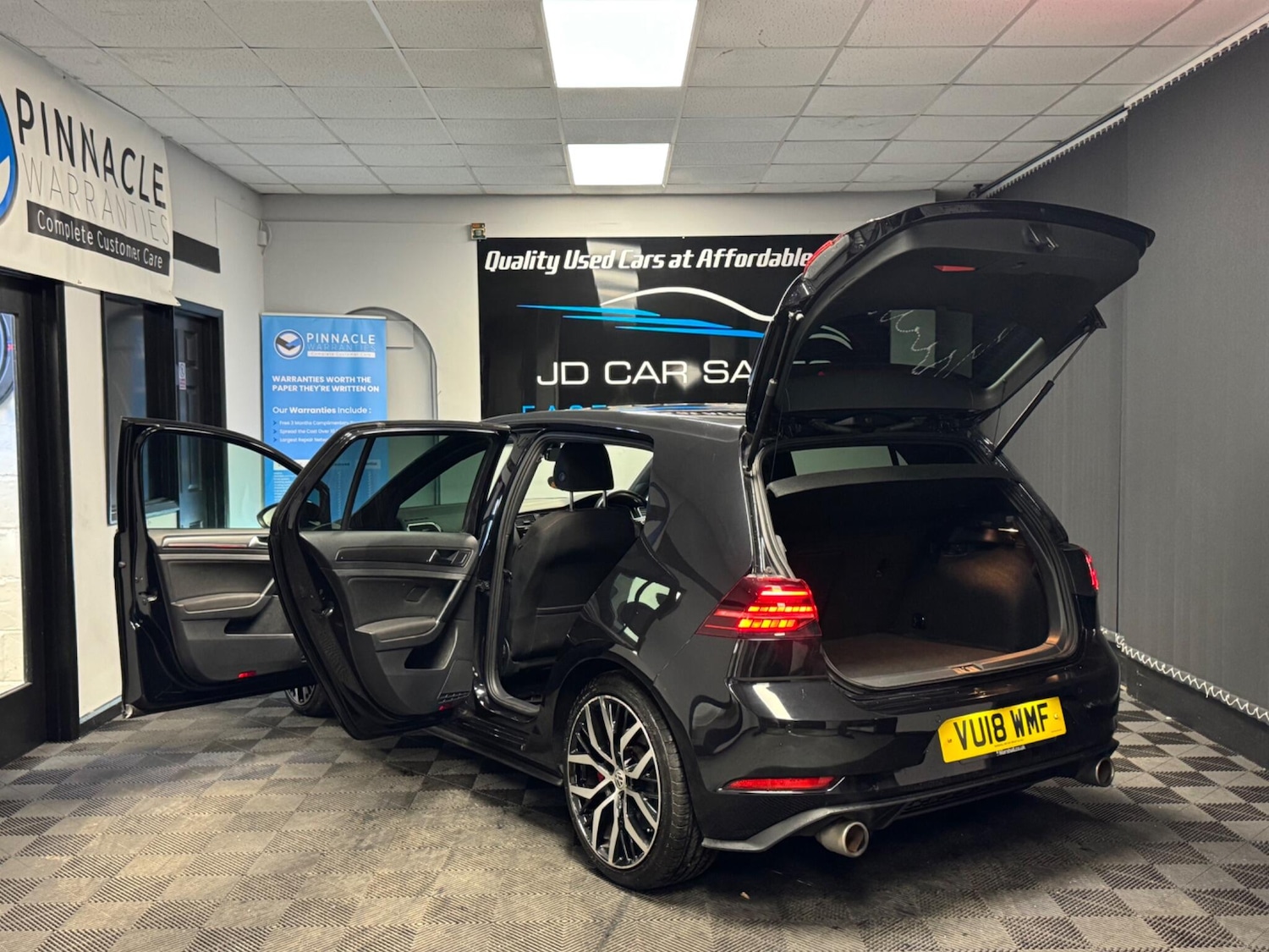 Used Volkswagen Golf 2018 for sale - 76936574: Photo 9