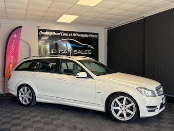 Used Mercedes-Benz C-Class 2011 for sale - 75884432: Photo