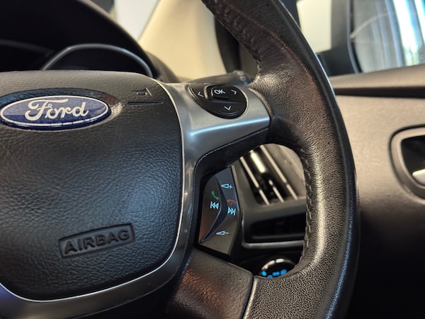 Used Ford Focus 2012 for sale - 76215172: Photo 24