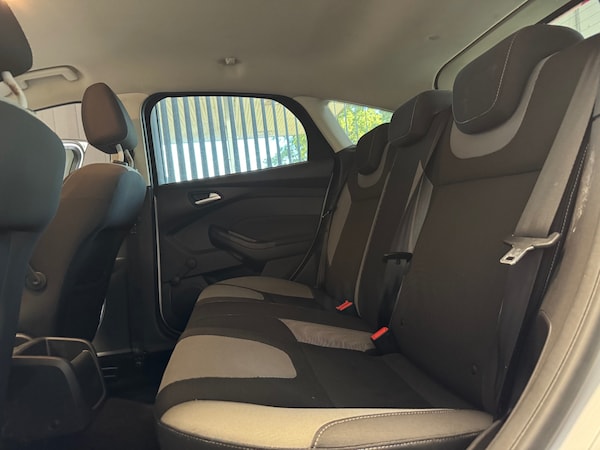 Used Ford Focus 2012 for sale - 76215172: Photo 29