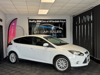 Used Ford Focus 2012 for sale - 76215172: Photo 2