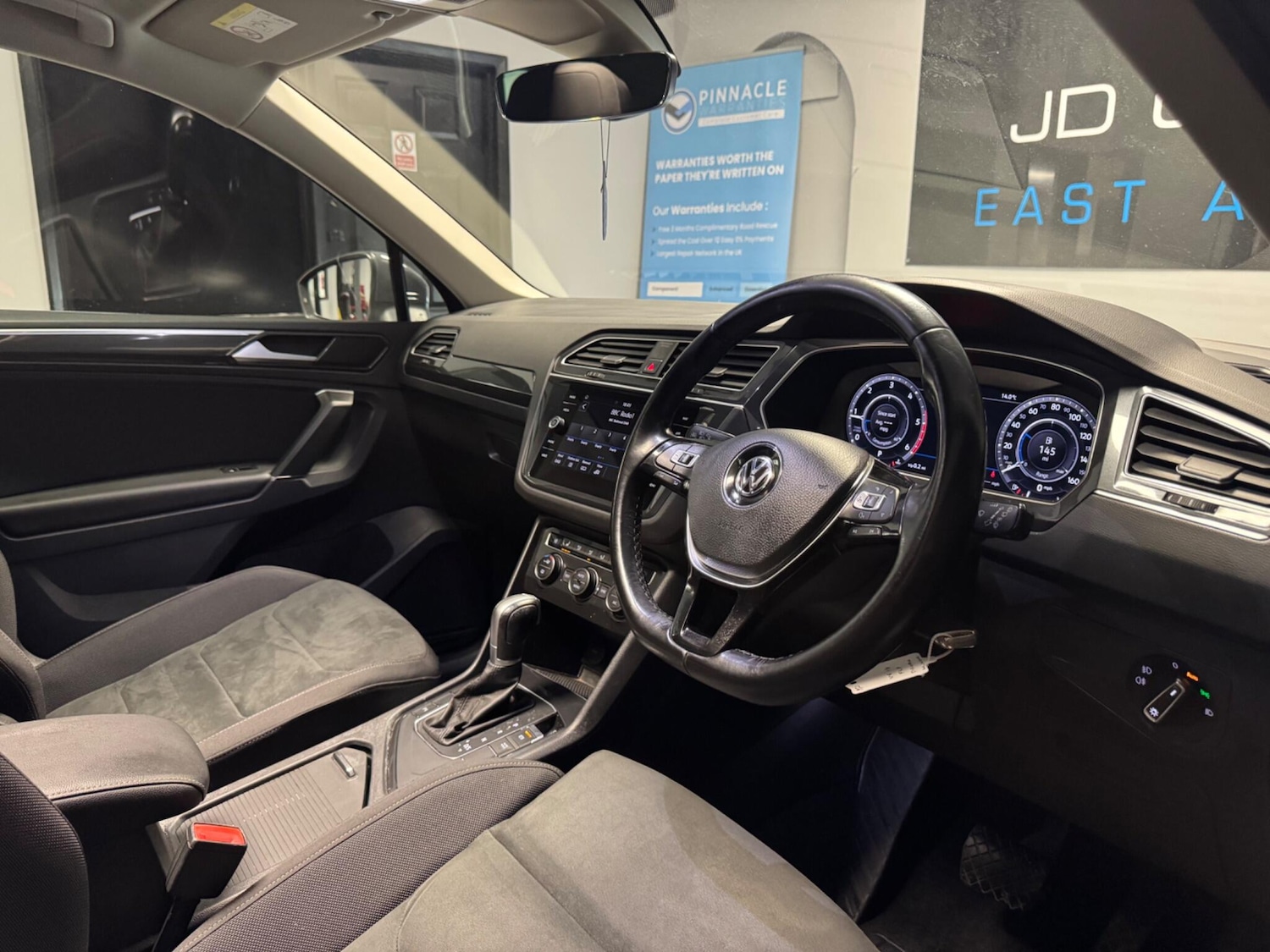 Used Volkswagen Tiguan 2018 for sale - 77626178: Photo 14