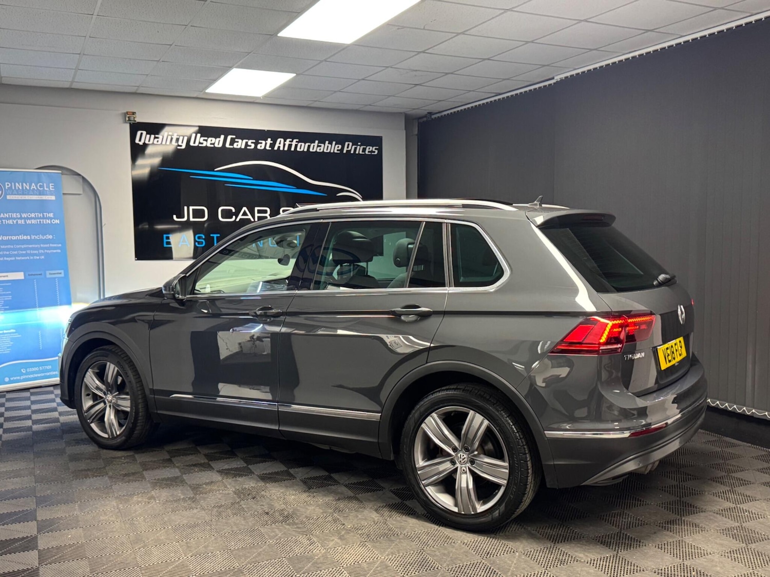 Used Volkswagen Tiguan 2018 for sale - 77626178: Photo 8