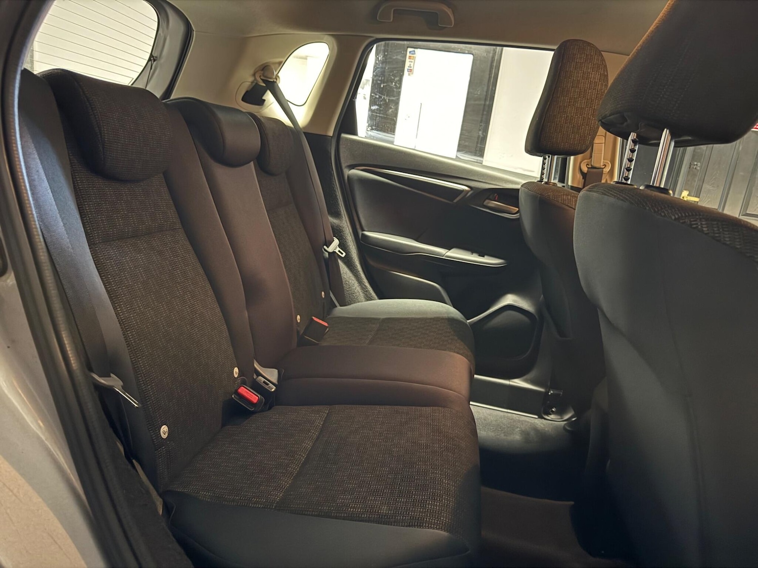 Used Honda Jazz 2017 for sale - 76801787: Photo 19