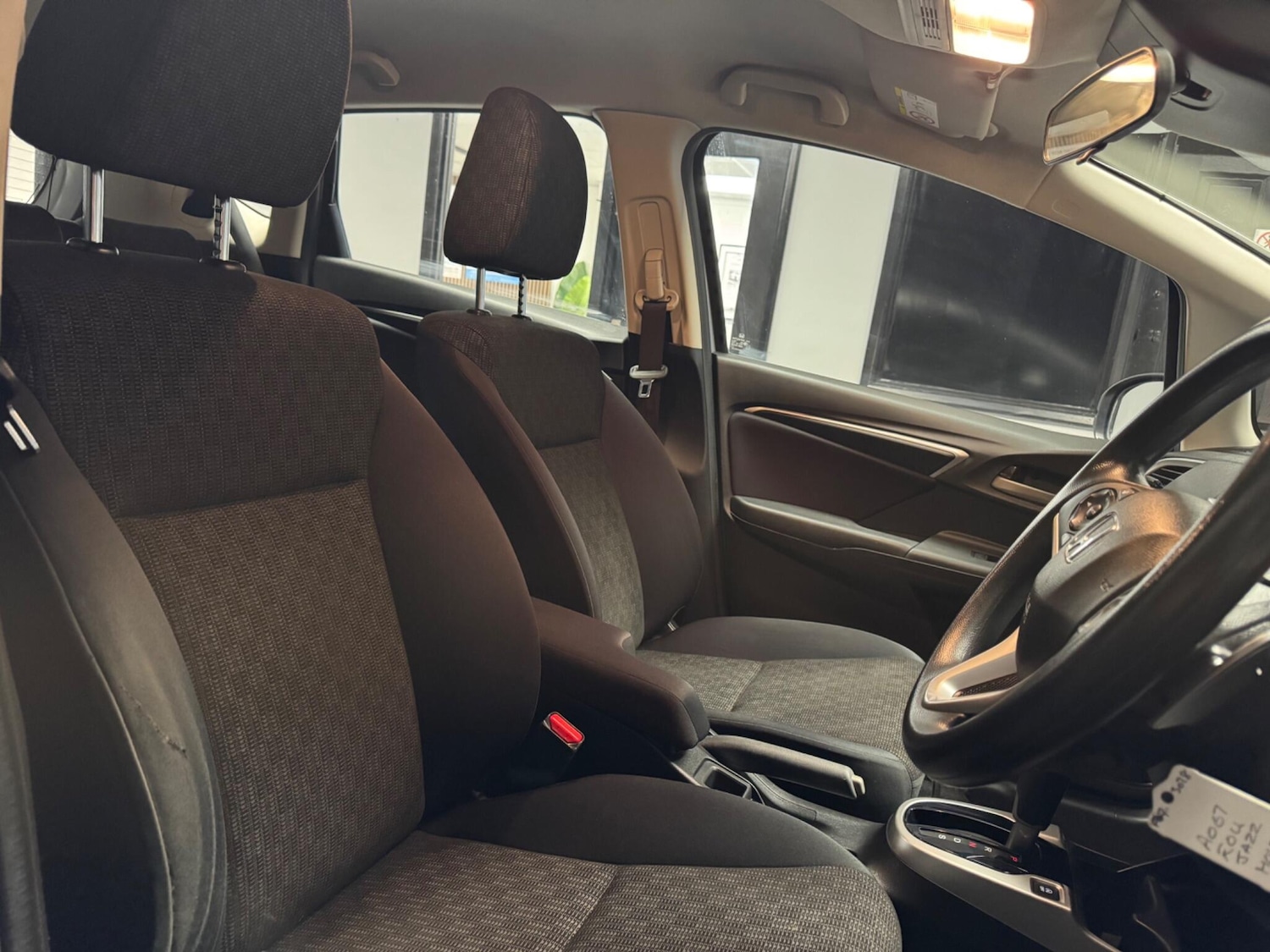 Used Honda Jazz 2017 for sale - 76801787: Photo 20