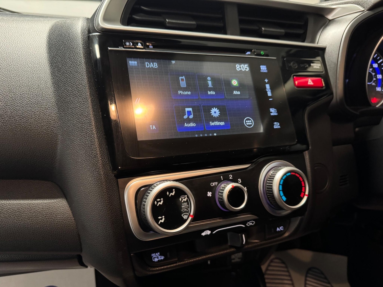 Used Honda Jazz 2017 for sale - 76801787: Photo 32