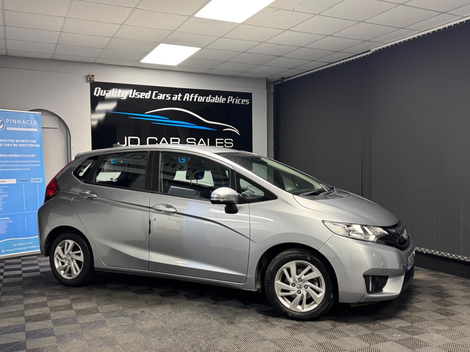 Used Honda Jazz 2017 for sale - 76801787: Photo 4