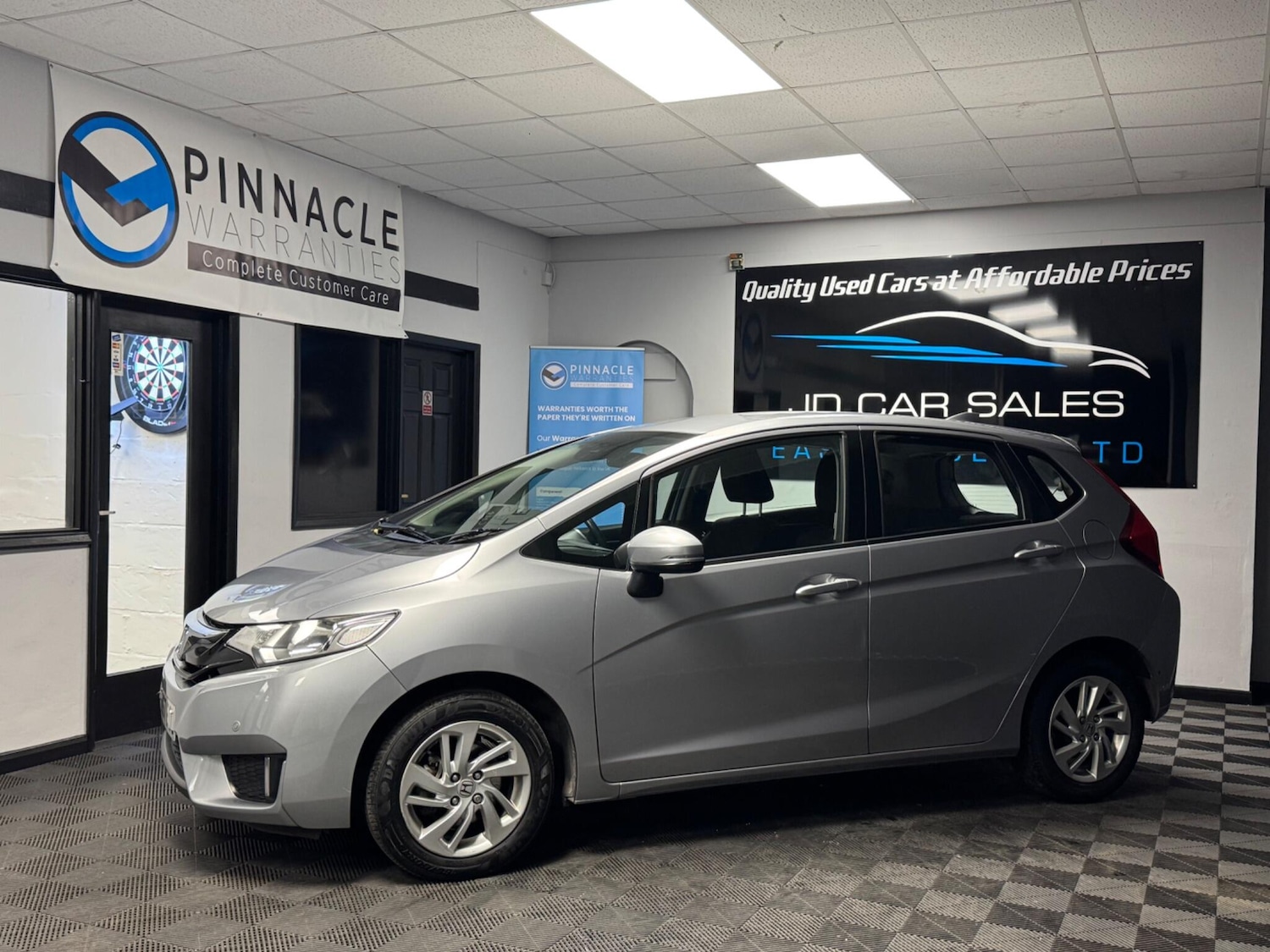 Used Honda Jazz 2017 for sale - 76801787: Photo 7