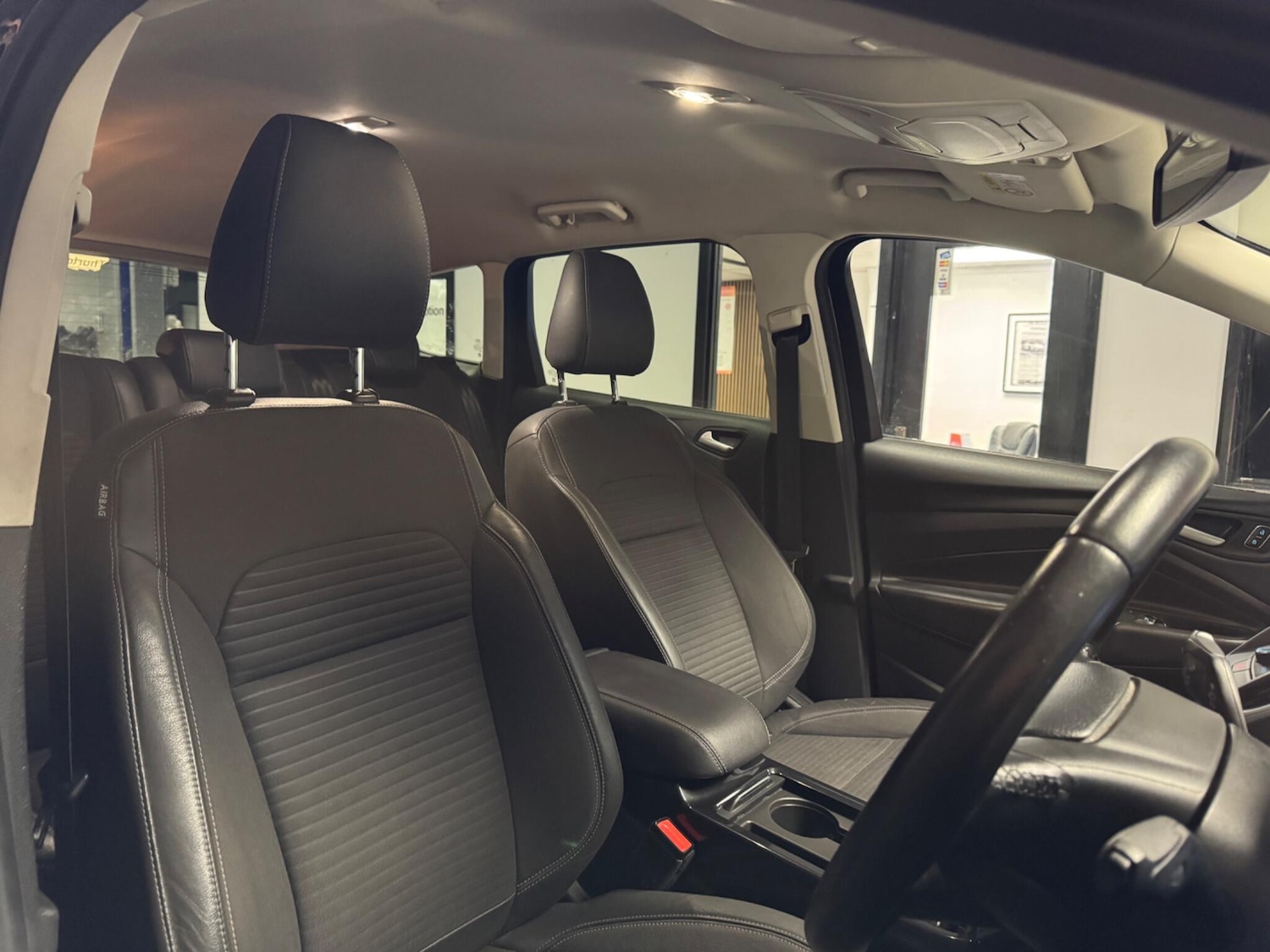 Used Ford Kuga 2018 for sale - 76423950: Photo 24