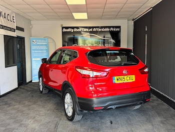 Used Nissan Qashqai 2015 for sale - 78842712: Photo