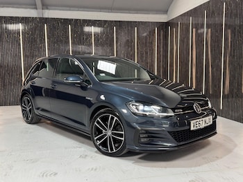 Used Volkswagen Golf 2018 for sale - 79106667: Photo