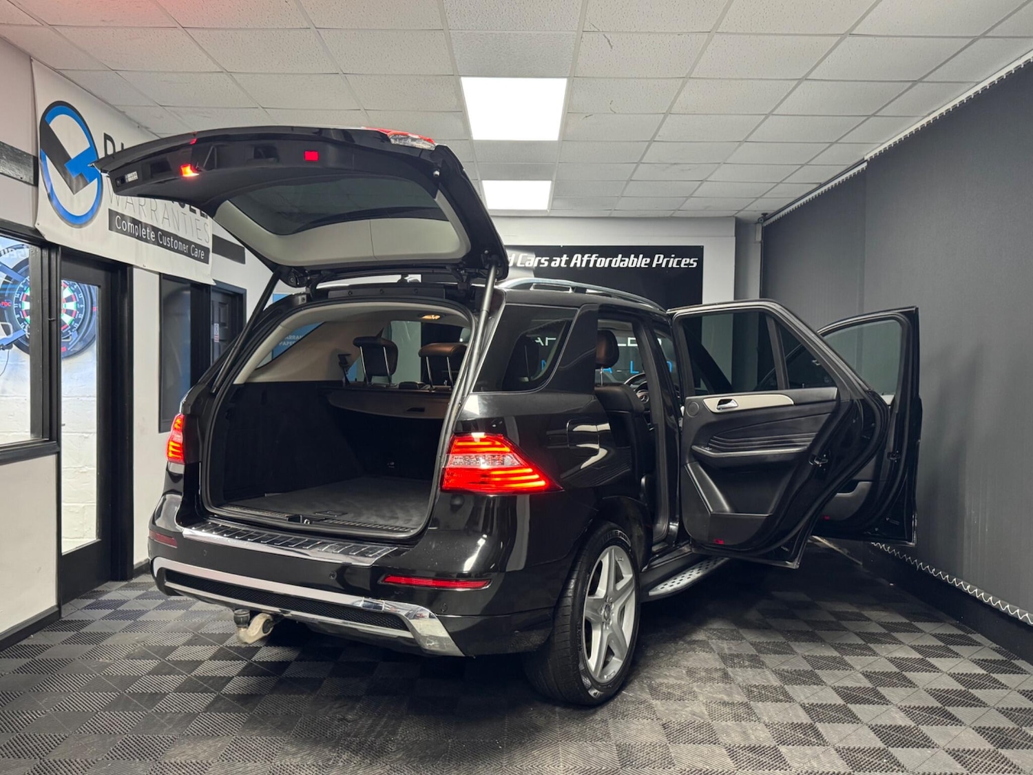 Used Mercedes-Benz M Class 2015 for sale - 76866191: Photo 17