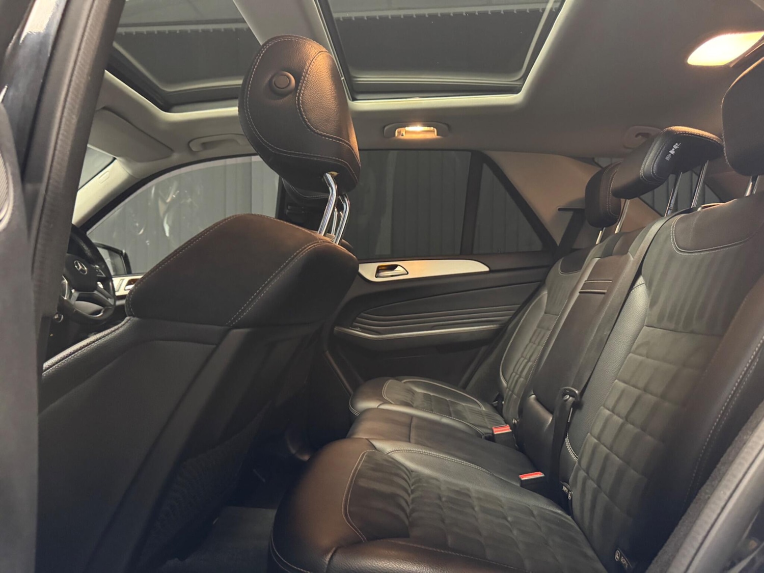 Used Mercedes-Benz M Class 2015 for sale - 76866191: Photo 34