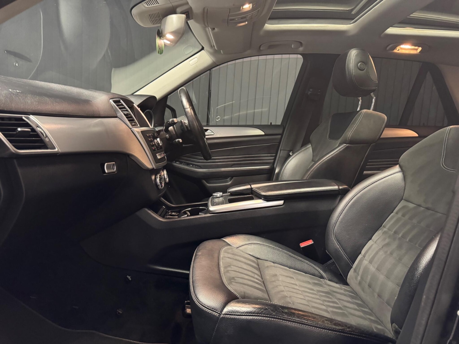 Used Mercedes-Benz M Class 2015 for sale - 76866191: Photo 35