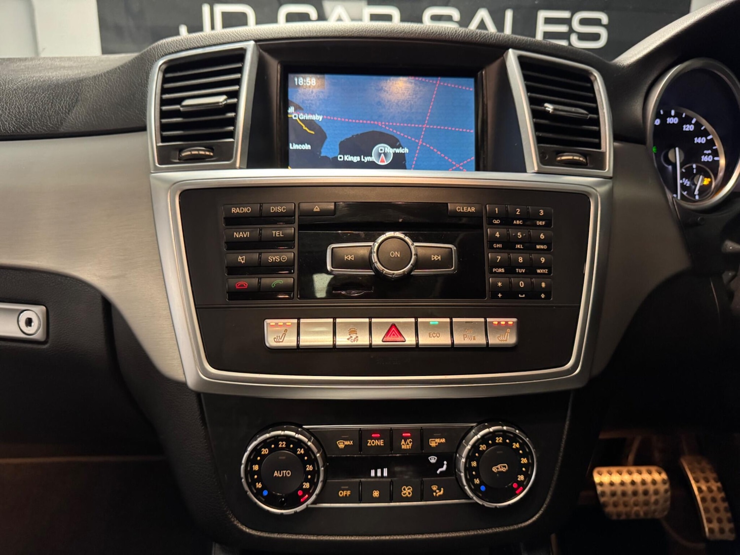 Used Mercedes-Benz M Class 2015 for sale - 76866191: Photo 41