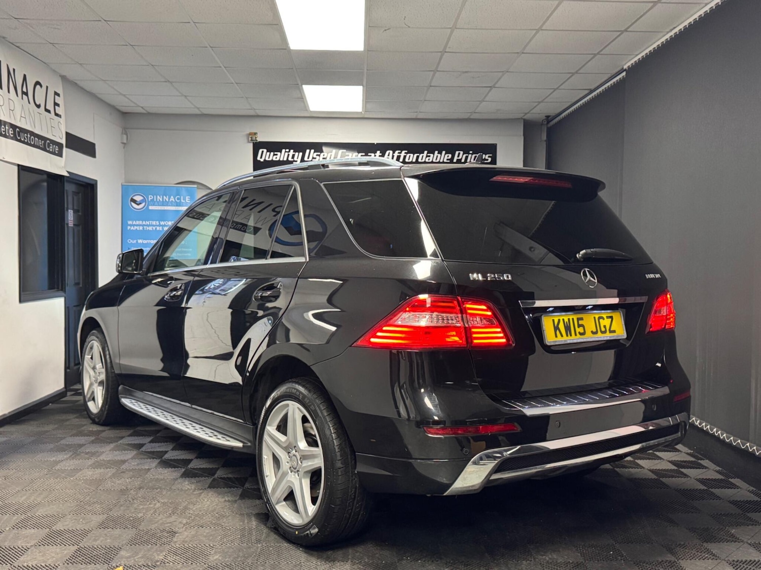 Used Mercedes-Benz M Class 2015 for sale - 76866191: Photo 8