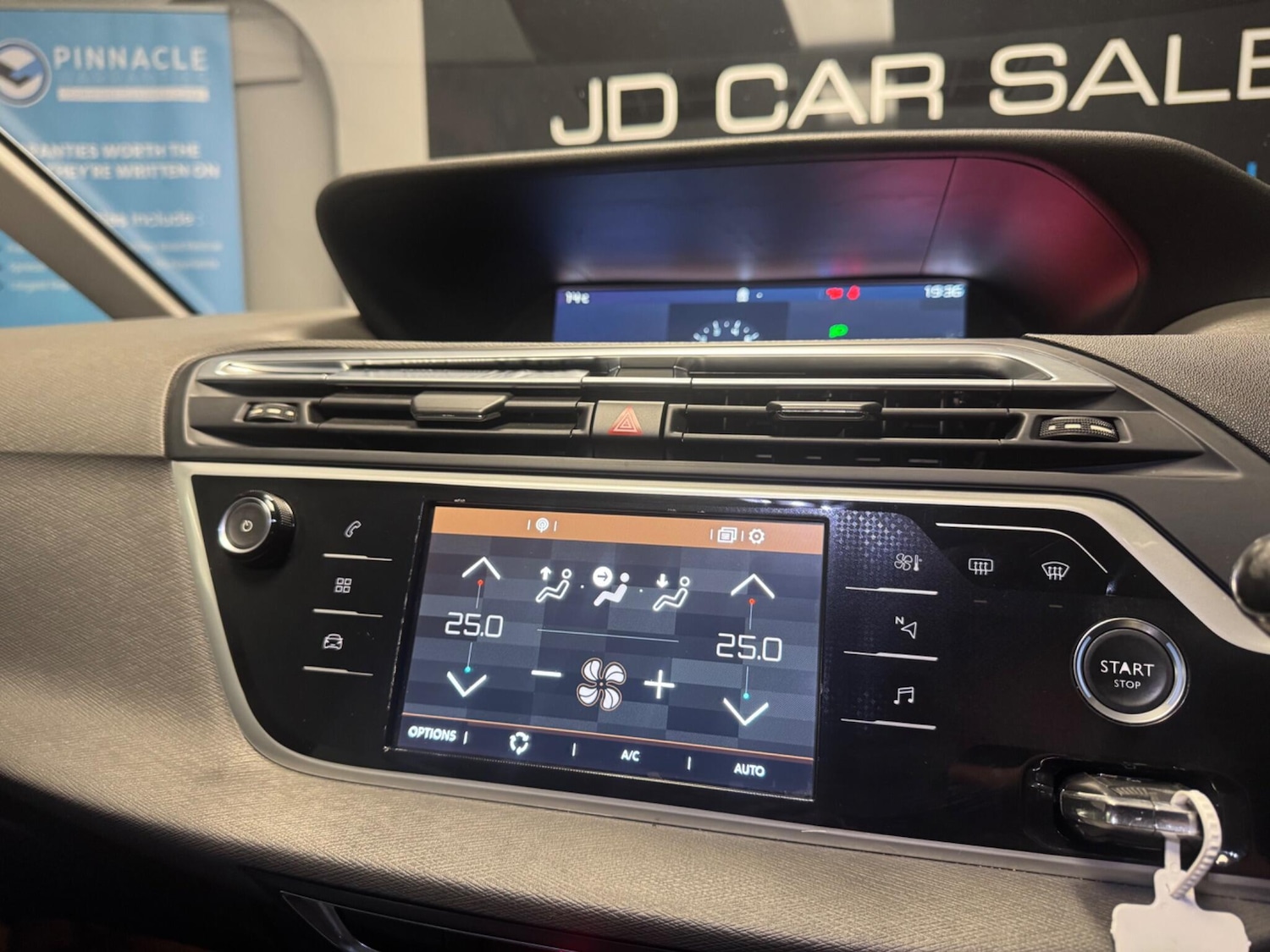 Used Citroen Grand C4 Picasso for sale - 77705012: Photo 28