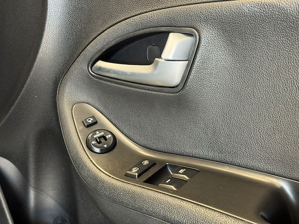 Used Kia Picanto 2012 for sale - 76122418: Photo 32