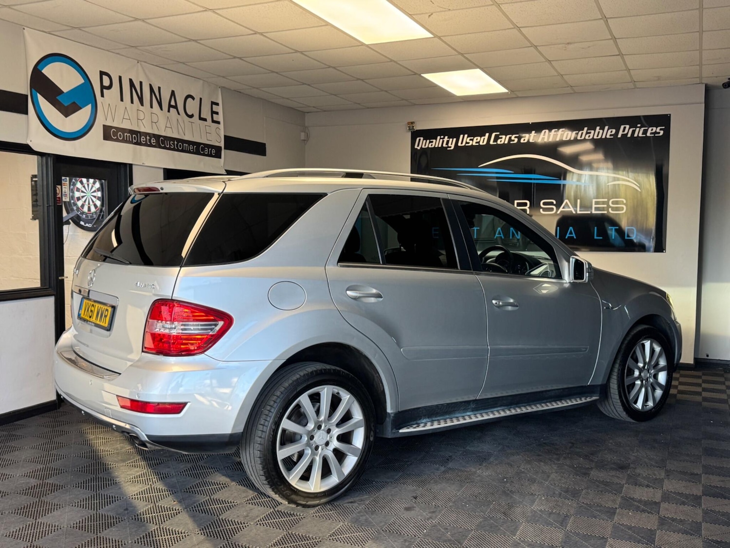 Used Mercedes-Benz M Class 2011 for sale - 77977803: Photo 10