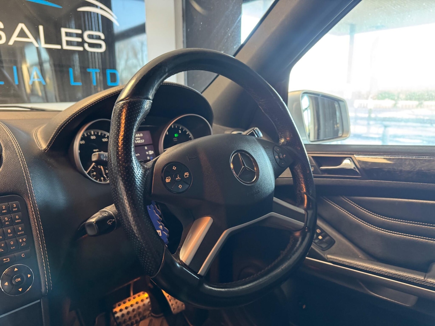 Used Mercedes-Benz M Class 2011 for sale - 77977803: Photo 25