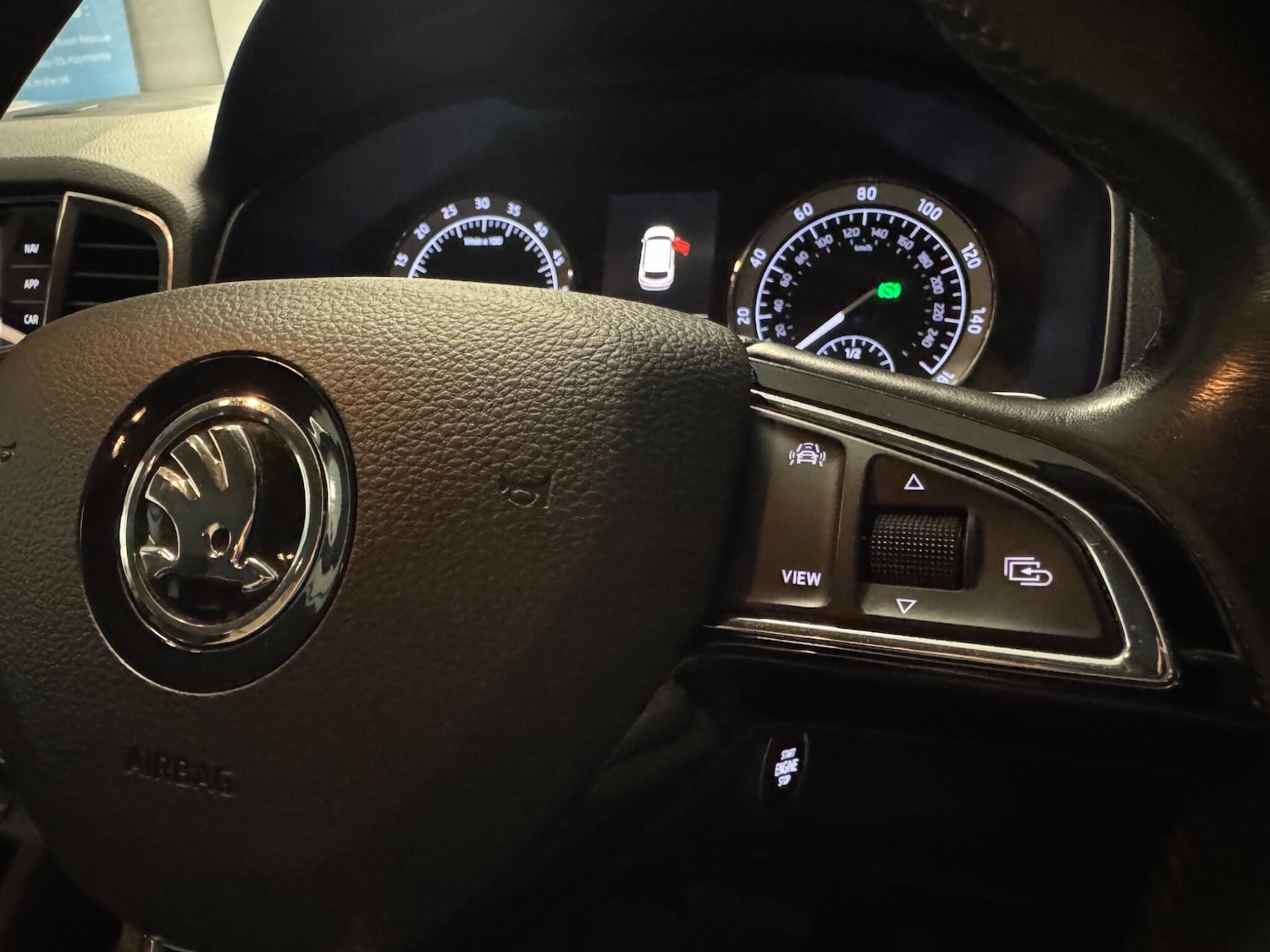 Used Skoda Karoq for sale - 77883276: Photo 30