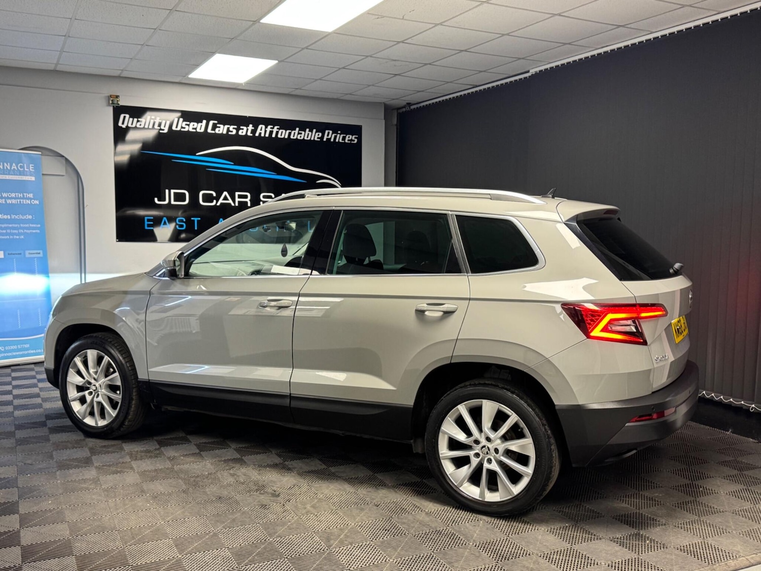 Used Skoda Karoq for sale - 77883276: Photo 8