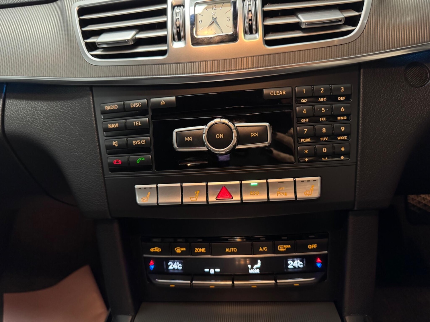 Used Mercedes-Benz E Class 2014 for sale - 76512818: Photo 21