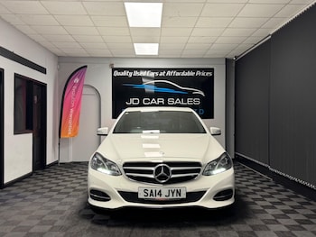 Used Mercedes-Benz E Class 2014 for sale - 76512818: Photo