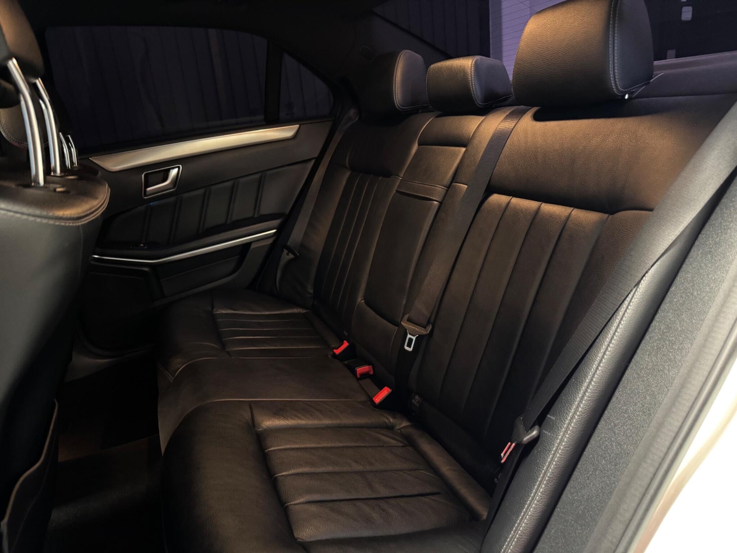 Used Mercedes-Benz E Class 2014 for sale - 76512818: Photo 30