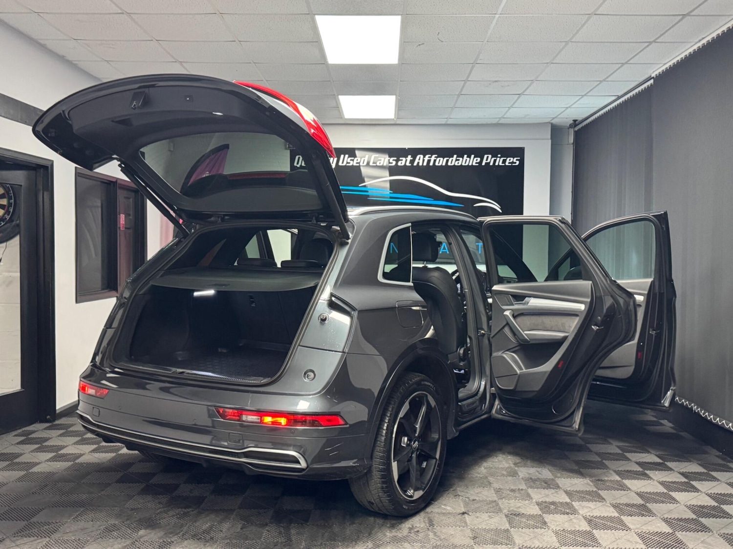 Used Audi Q5 2017 for sale - 76370713: Photo 13