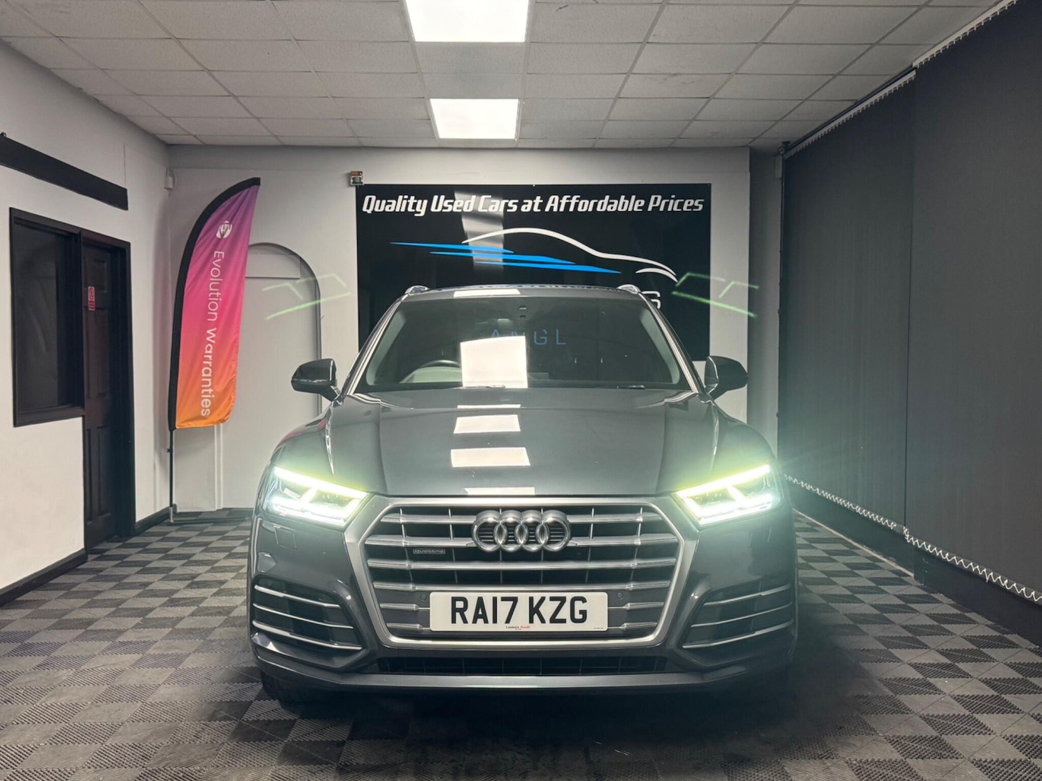 Used Audi Q5 2017 for sale - 76370713: Photo 2