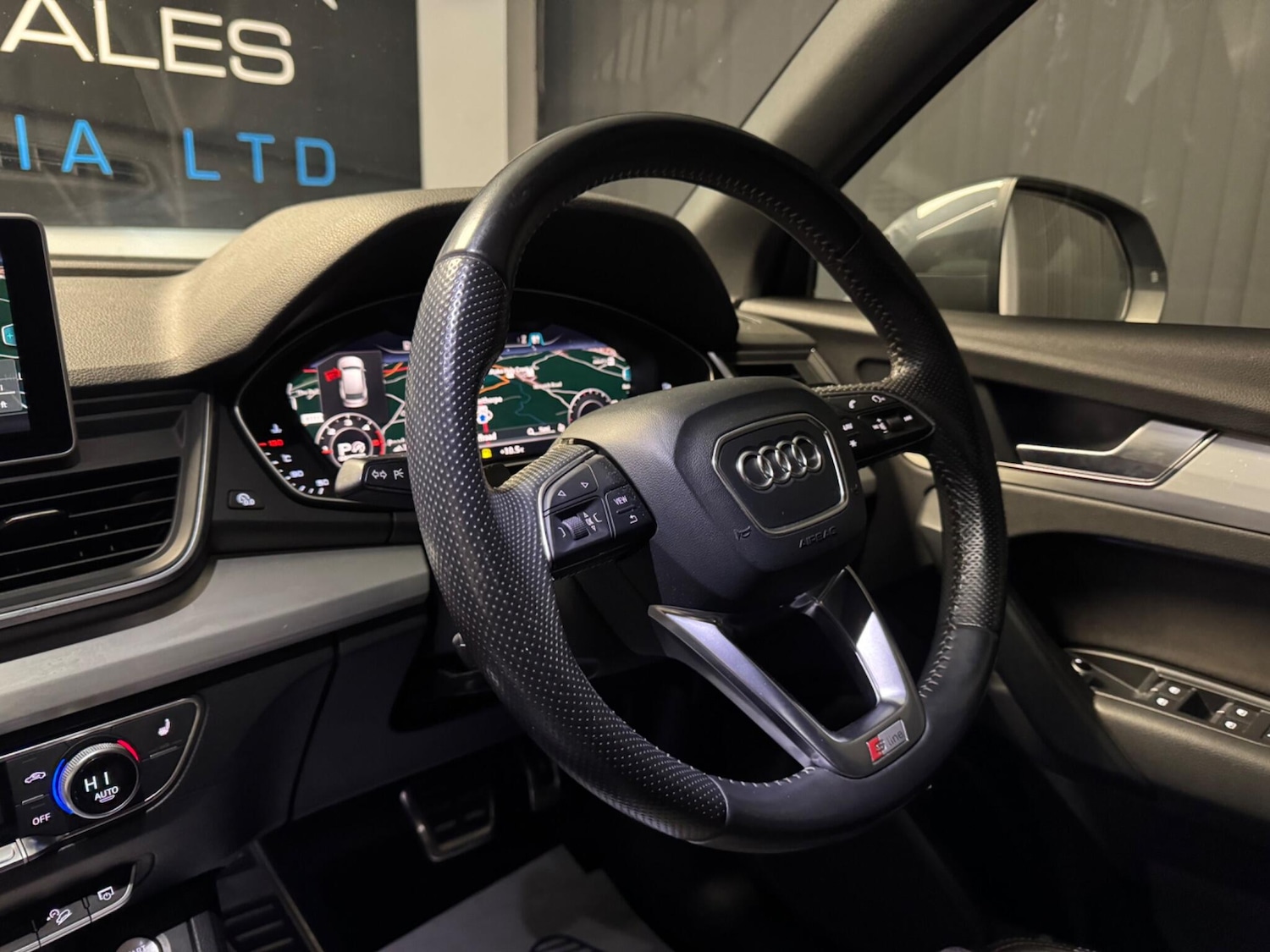 Used Audi Q5 2017 for sale - 76370713: Photo 30