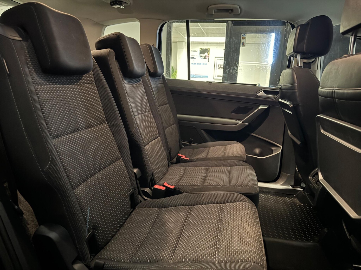 Used Volkswagen Touran 2017 for sale - 76926871: Photo 21