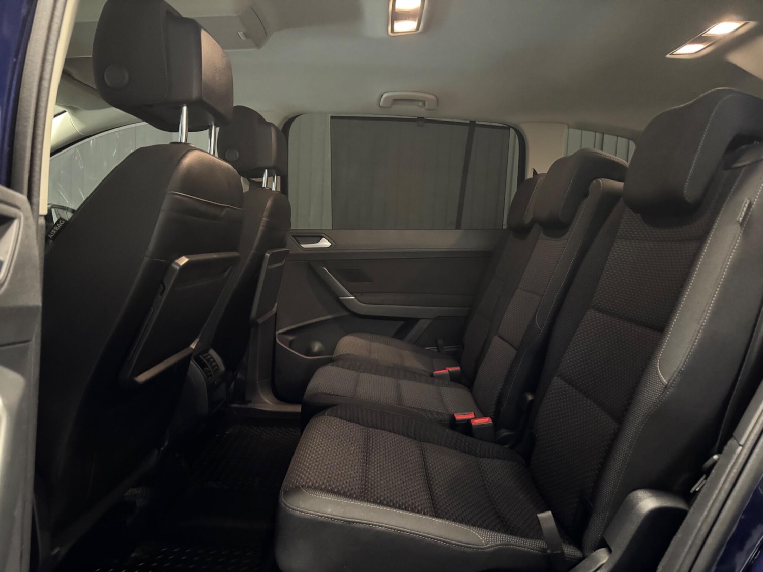 Used Volkswagen Touran 2017 for sale - 76926871: Photo 26