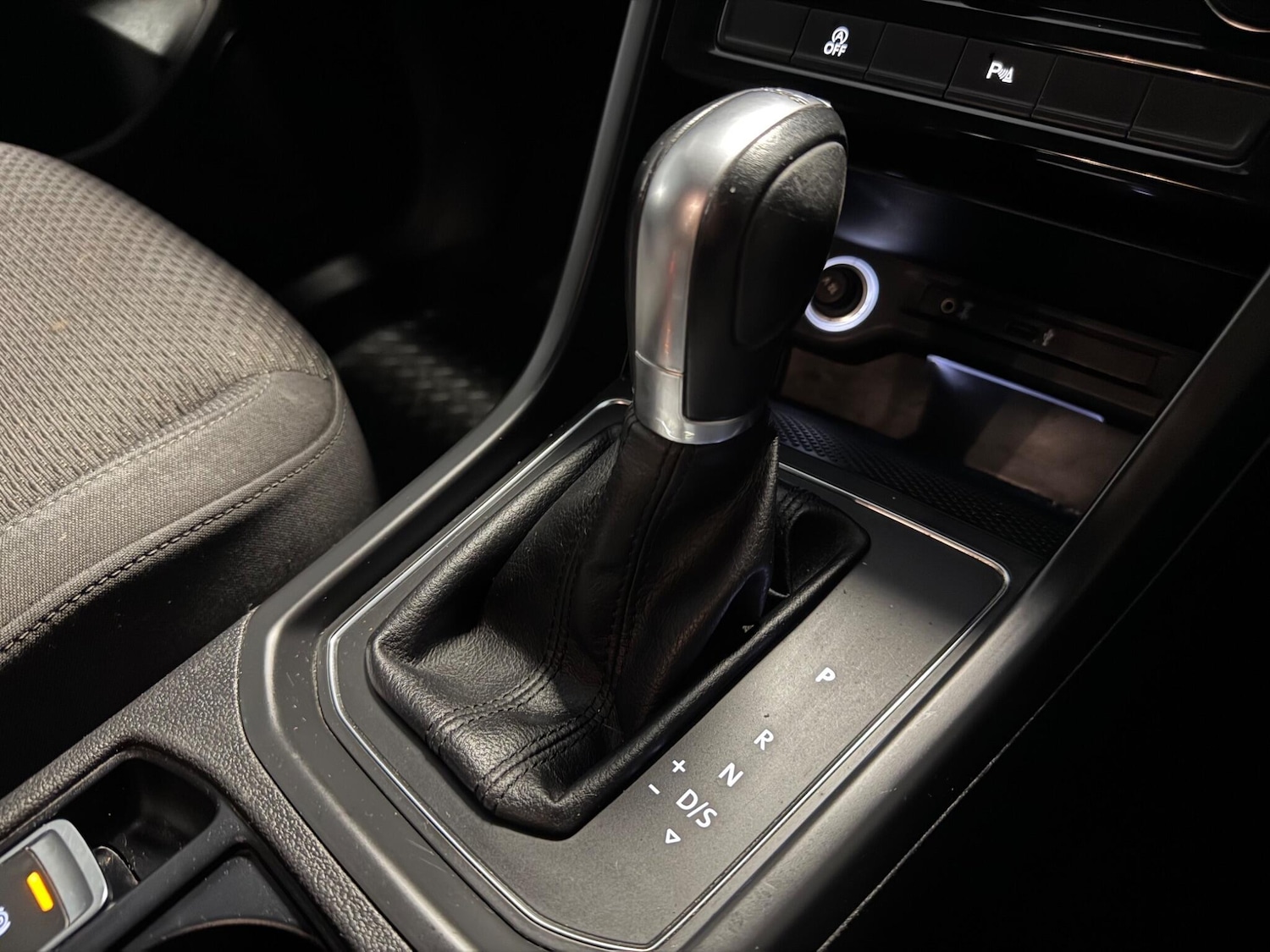 Used Volkswagen Touran 2017 for sale - 76926871: Photo 45