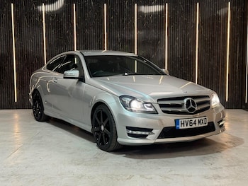 Used Mercedes-Benz C Class 2014 for sale - 79348918: Photo