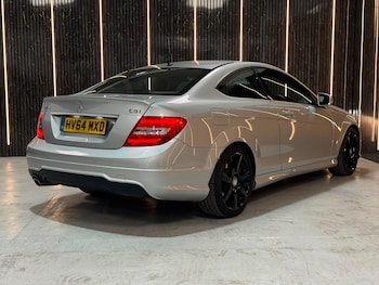 Used Mercedes-Benz C Class 2014 for sale - 79348918: Photo