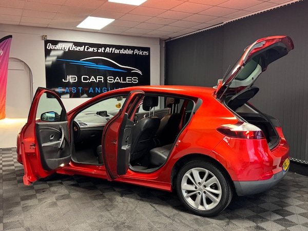 Used Renault Megane 2015 for sale - 76121891: Photo 10