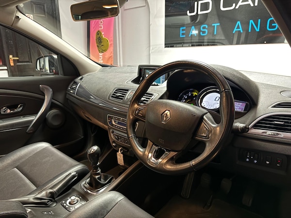 Used Renault Megane 2015 for sale - 76121891: Photo 19