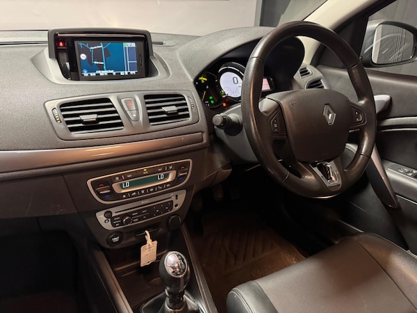 Used Renault Megane 2015 for sale - 76121891: Photo 26