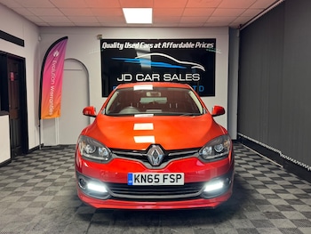 Used Renault Megane 2015 for sale - 76121891: Photo 2