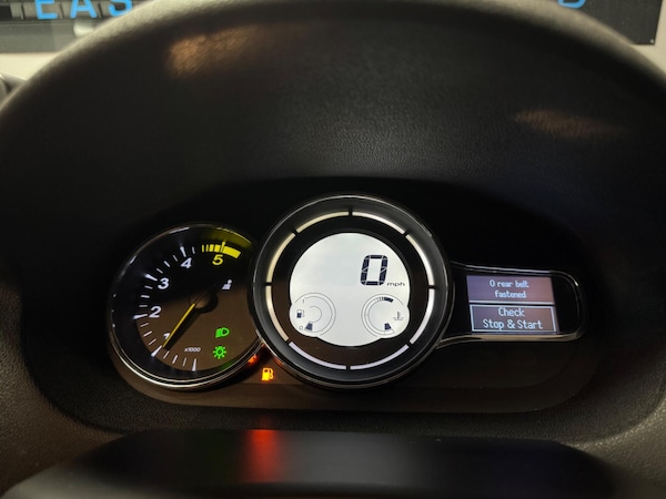 Used Renault Megane 2015 for sale - 76121891: Photo 33