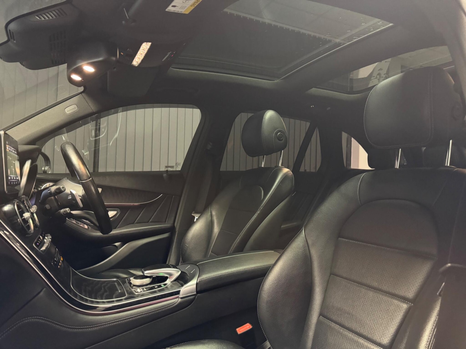 Used Mercedes-Benz GLC 2016 for sale - 76743255: Photo 28