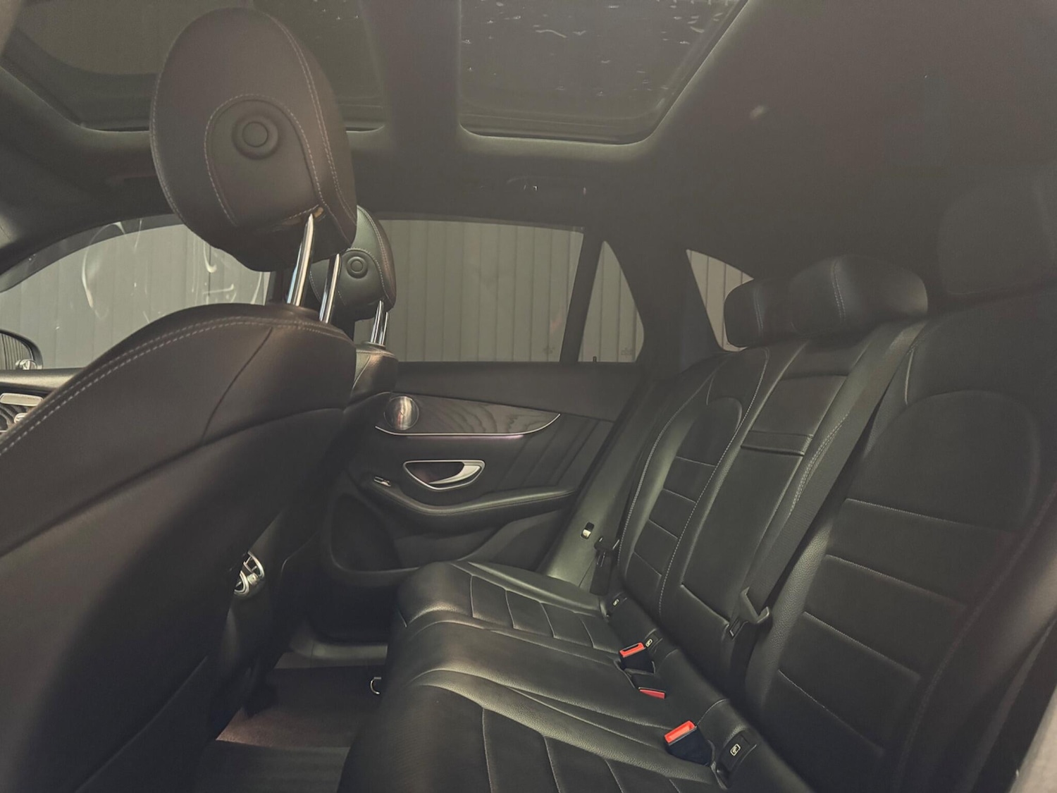 Used Mercedes-Benz GLC 2016 for sale - 76743255: Photo 30