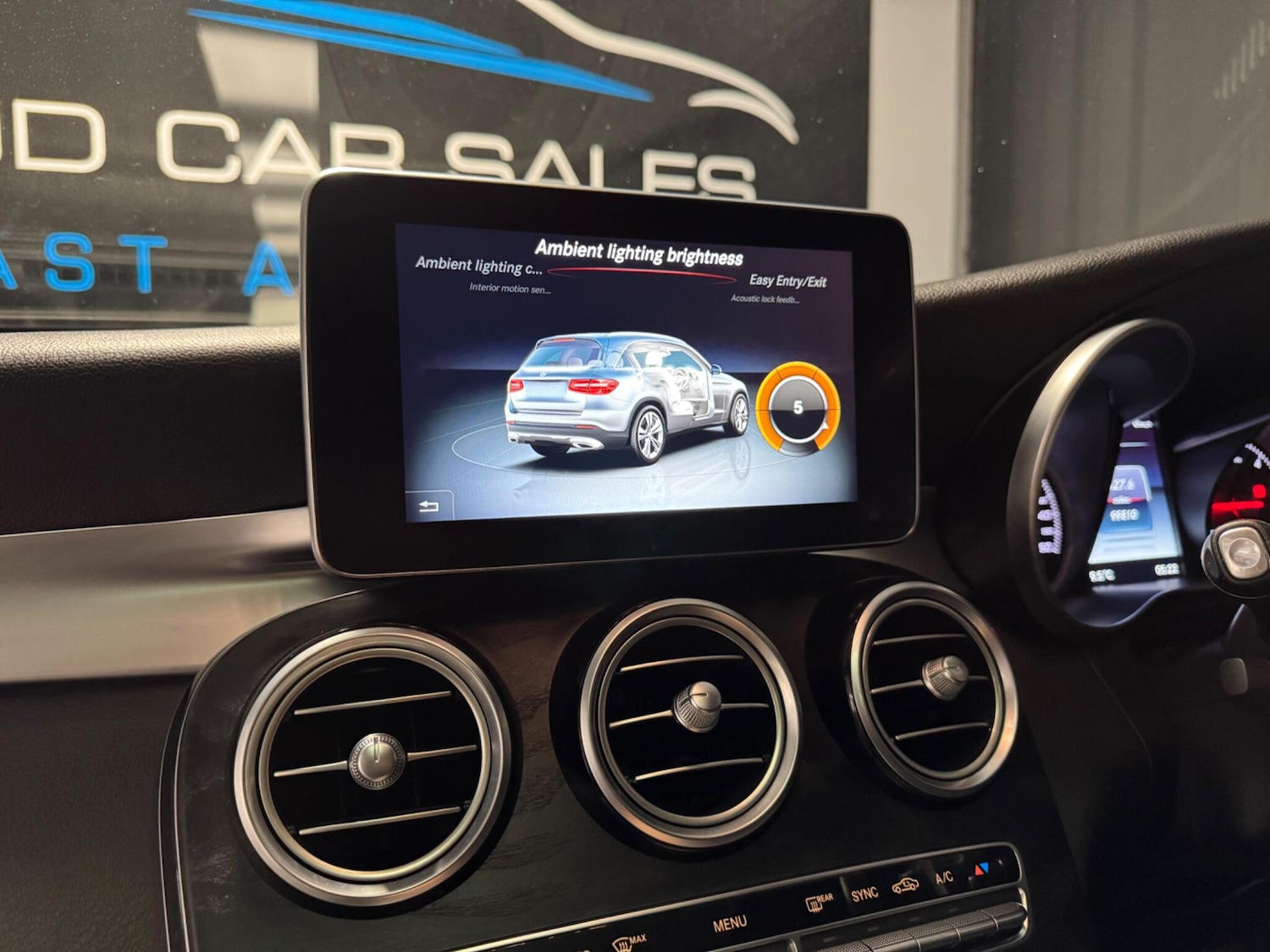 Used Mercedes-Benz GLC 2016 for sale - 76743255: Photo 39